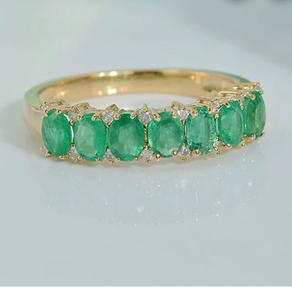 New Natural Emerald Diamond 14K Yellow Gold Ring